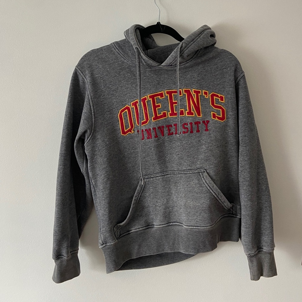 Queen’s University Hoodie